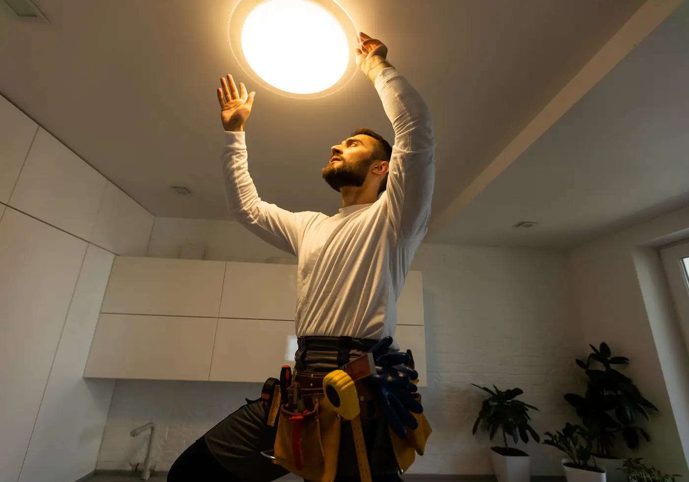 Electrical service in East Mailing